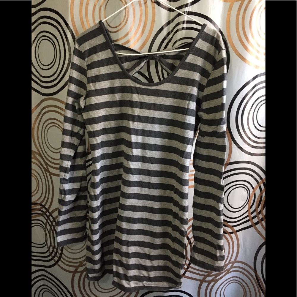 Loala Bodycon Dress Sz L